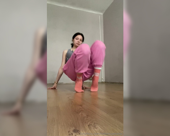 Marta Petarda aka itsmartapetarda - 05-05-2024 OnlyFans Video - Wet workout  and long satisfying