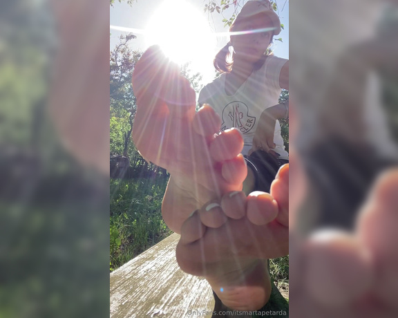 Marta Petarda aka itsmartapetarda - 06-07-2024 OnlyFans Video - Full video with my sunny naked soles