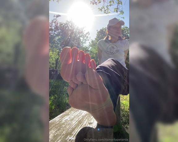 Marta Petarda aka itsmartapetarda - 06-07-2024 OnlyFans Video - Full video with my sunny naked soles