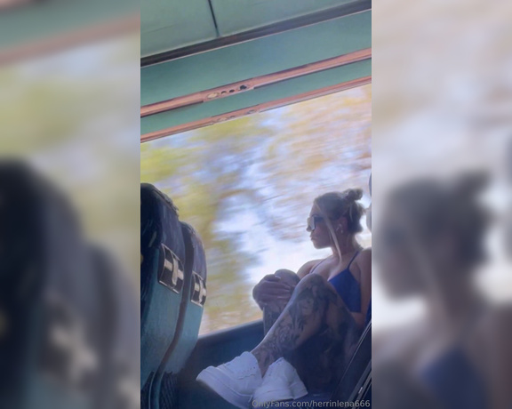 Herrin Lena aka herrinlena666 - 08-21-2024 OnlyFans Video - Wenn du nur einmal das Glück hättest, ganz zufällig, in den selben Bus einzusteigen, wie ich,