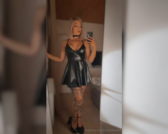 Herrin Lena aka herrinlena666 - 09-07-2024 OnlyFans Video - Du sollst auf die Knie gehen, mit dem Kopf auf dem Boden