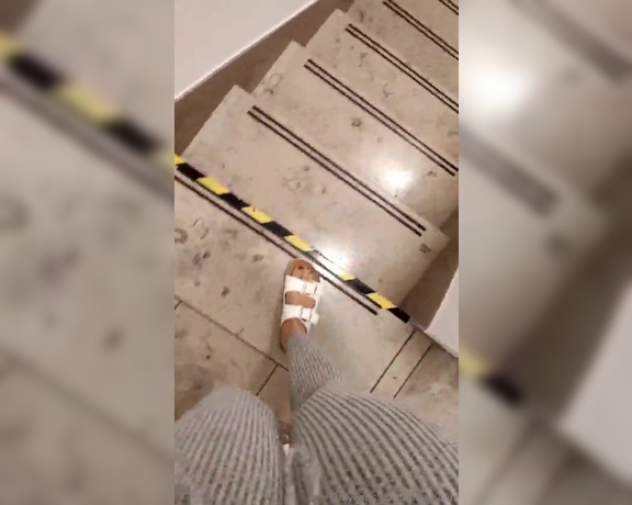 Nina Nylon aka ninanylon - 08-29-2024 OnlyFans Video - Today Im out and about in my white sandals from the shoe store