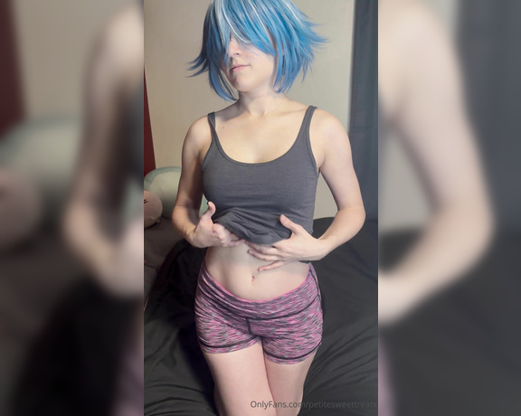 Petitesweettreatx aka petitesweettreatx - 02-20-2024 OnlyFans Video - Just some fun shots and some general booba for you all