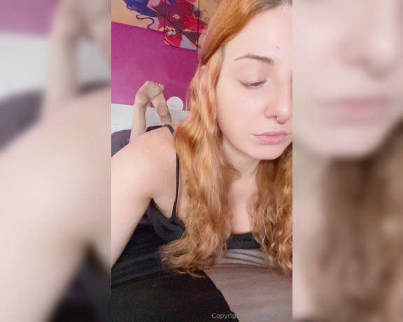 Erisfeet aka erisfeet_ - 10-06-2024 OnlyFans Video - In the pose