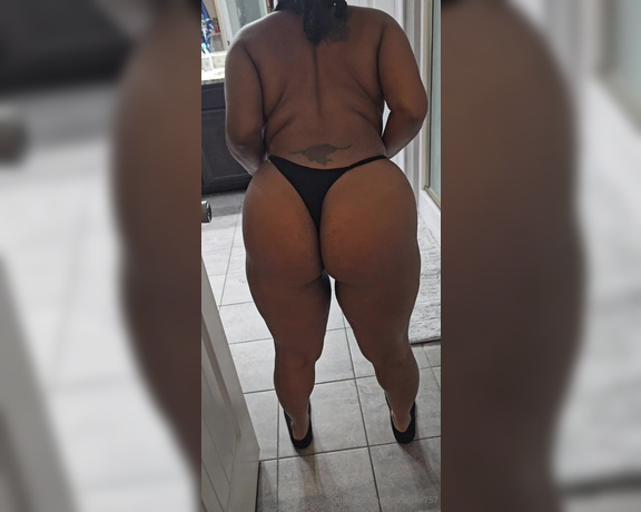 Mrs. Cake 757 aka mrscake757 - 01-14-2024 OnlyFans Video - Leaked mrscake757 6784