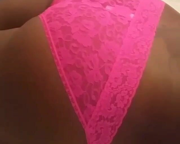 Mrs. Cake 757 aka mrscake757 - 06-29-2020 OnlyFans Video - Mrscake757_twxe