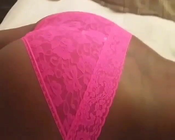 Mrs. Cake 757 aka mrscake757 - 06-29-2020 OnlyFans Video - Mrscake757_twxe