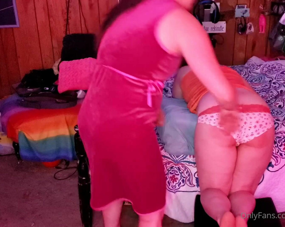 Miss Sephie aka miss_sephie - 09-06-2022 OnlyFans Video - One of our comback videos when I started getting back to things A good belting for