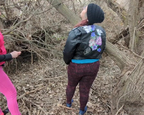 Miss Sephie aka miss_sephie - 02-18-2023 OnlyFans Video - Had a special switch walk in the woods with the_lady_missy and kingj420 the other day, where