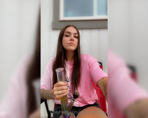 Punchy Mama aka punchymama - 07-21-2023 OnlyFans Video - I love smoking in the rain, feeling the smokey haze take over my body, and light