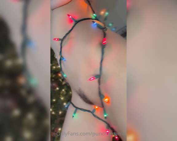 Punchy Mama aka punchymama - 12-23-2022 OnlyFans Video - Ooops I might be tangled