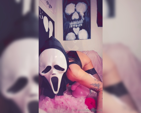 Punchy Mama aka punchymama - 11-01-2024 OnlyFans Video - Okay okay one more and Im done Teheh How was your Halloween It was a crazy