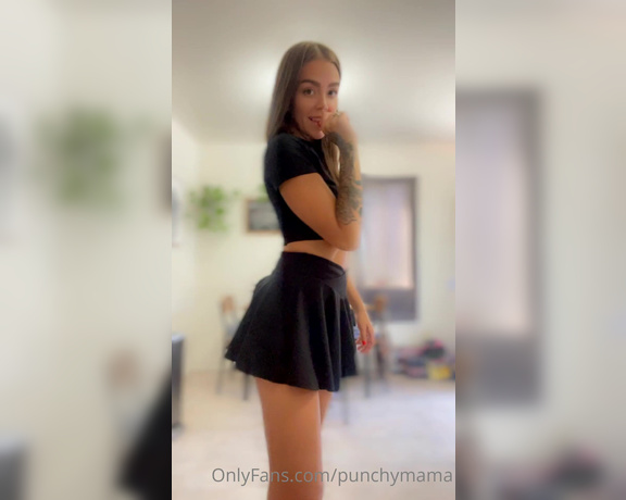 Punchy Mama aka punchymama - 07-30-2023 OnlyFans Video - I shakey shakey for youuu