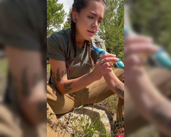 Punchy Mama aka punchymama - 09-12-2023 OnlyFans Video - Smoke break while digging for crystals Love being out in nature and feeling the earth, being