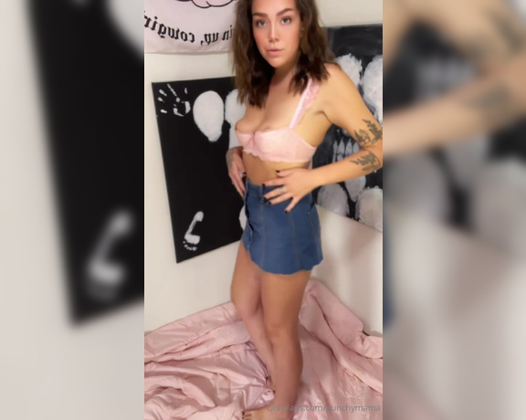 Punchy Mama aka punchymama - 07-19-2024 OnlyFans Video - Happy Fuck Me Friday_vx0v