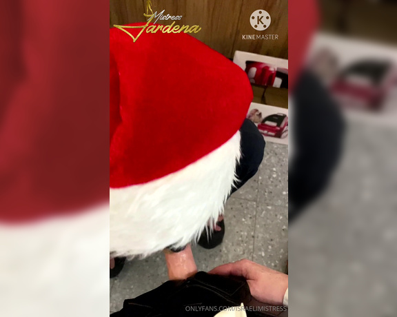 Lady Jardena Sinner aka israelimistress - 12-23-2023 OnlyFans Video - Hard throat fuck for Santa Claus sissy slut