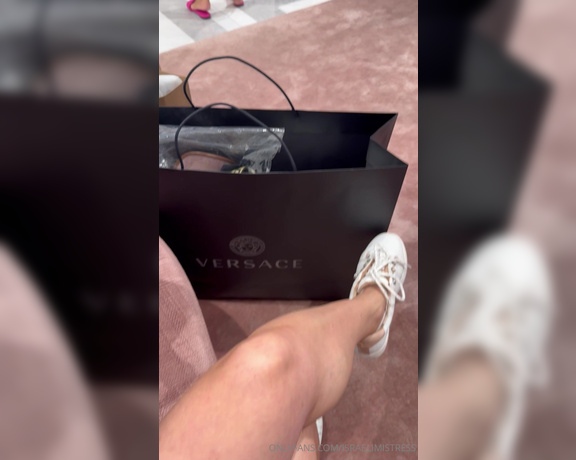 Lady Jardena Sinner aka israelimistress - 07-13-2024 OnlyFans Video - Spent all the day for relaxing shopping in Austria_tmfm