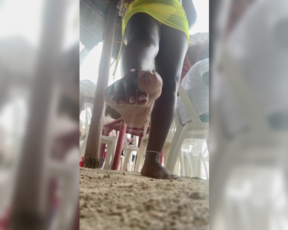 CuteEightss aka cuteeightss - 12-02-2023 OnlyFans Video - Sand play