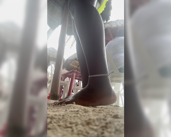 CuteEightss aka cuteeightss - 12-02-2023 OnlyFans Video - Sand play