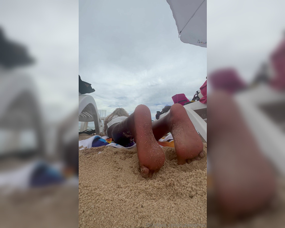 CuteEightss aka cuteeightss - 03-23-2024 OnlyFans Video - Missing the beach