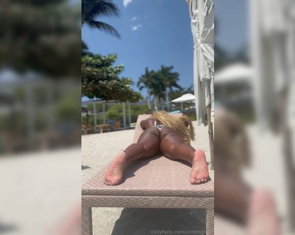 CuteEightss aka cuteeightss - 06-05-2024 OnlyFans Video - Sun bathing