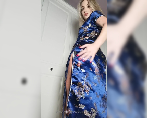 Miss Courtney aka Misscourtneym OnlyFans - What do you think of this dress
