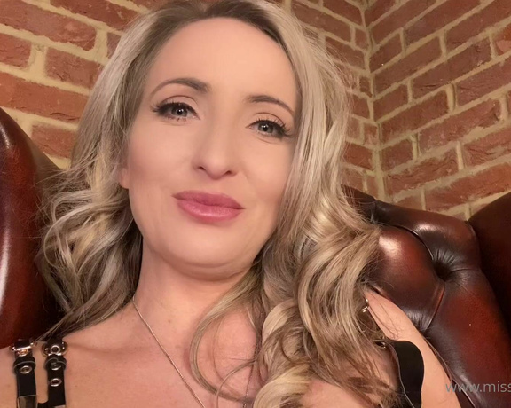 Miss Courtney aka Misscourtneym OnlyFans - That has cheered me up so much! I loved talking to you all
