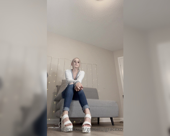 GracefulgraceXO aka Gracefulgracexo OnlyFans - Working on my giantess so here’s a little clip from yesterday