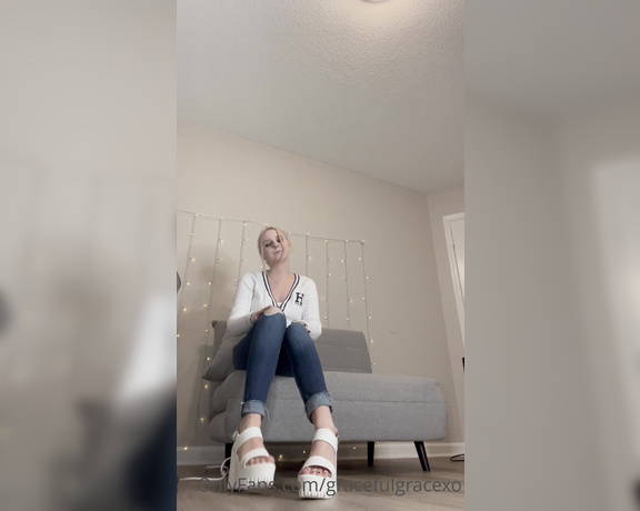 GracefulgraceXO aka Gracefulgracexo OnlyFans - Working on my giantess so here’s a little clip from yesterday