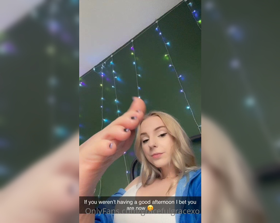 GracefulgraceXO aka Gracefulgracexo OnlyFans - POV you’re on my daily snap 6