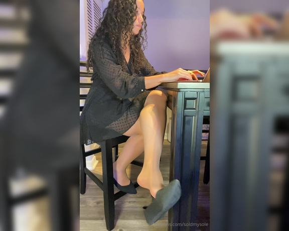 Soldmysole aka soldmysole - 09-23-2024 OnlyFans Video - POV You attend your teachers office hours but youre really just there for one reasonher sweaty