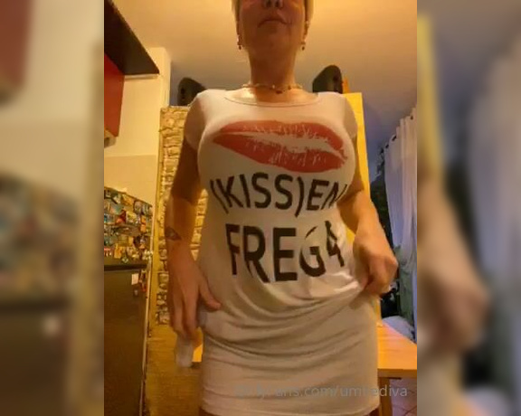 Elena mua aka umilediva - 02-08-2021 OnlyFans Video - Un assaggio