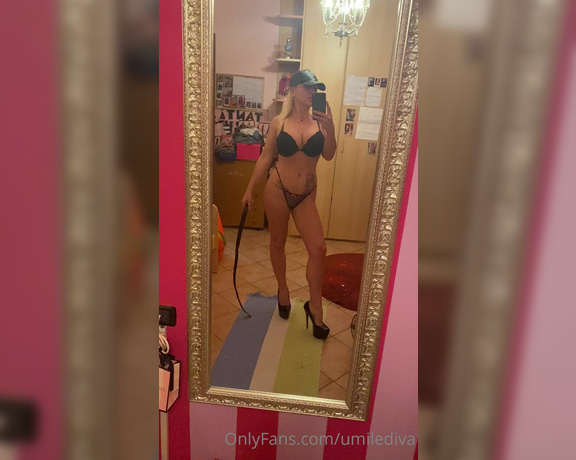 Elena mua aka umilediva - 06-03-2021 OnlyFans Video - Vi gusta Andate mettere like anke Instagram e Twitter