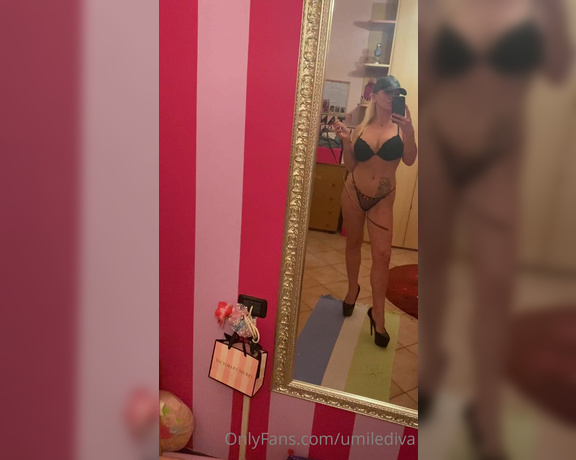 Elena mua aka umilediva - 06-03-2021 OnlyFans Video - Vi gusta Andate mettere like anke Instagram e Twitter