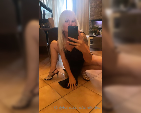 Elena mua aka umilediva - 11-07-2021 OnlyFans Video - Così vi piace_8uly