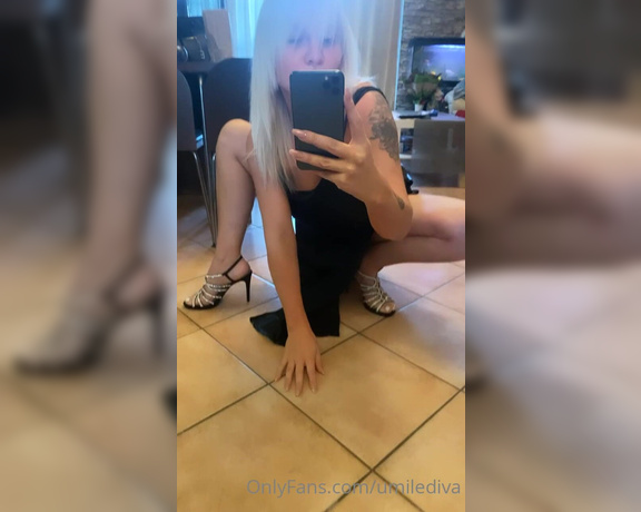 Elena mua aka umilediva - 11-07-2021 OnlyFans Video - Così vi piace_8uly