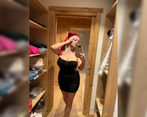 Elena mua aka umilediva - 12-21-2022 OnlyFans Video - Montagna