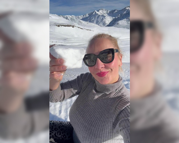 Elena mua aka umilediva - 12-27-2023 OnlyFans Video - Per voi Santa Caterina montagna