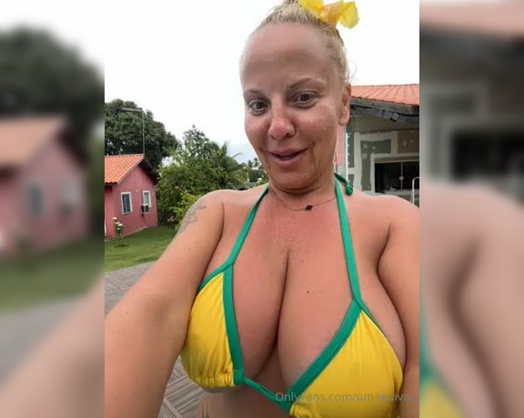 Elena mua aka umilediva - 01-18-2025 OnlyFans Video - Brasile_qvzb