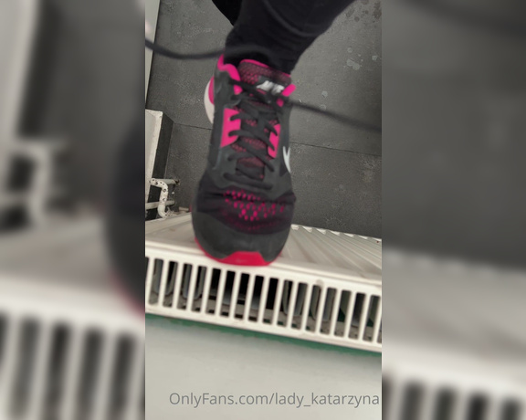 Lady_Katarzyna aka lady_katarzyna - 05-18-2023 OnlyFans Video - My feet after a training  Sending training socks to one lucky sub