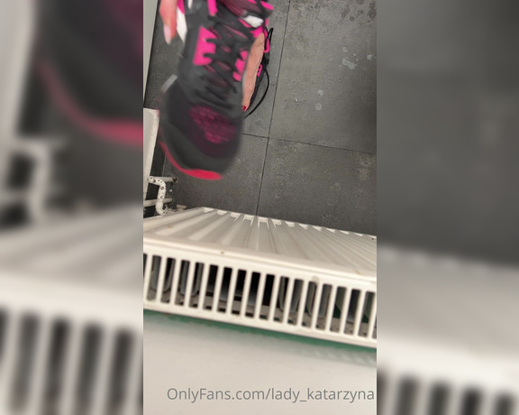 Lady_Katarzyna aka lady_katarzyna - 05-18-2023 OnlyFans Video - My feet after a training  Sending training socks to one lucky sub