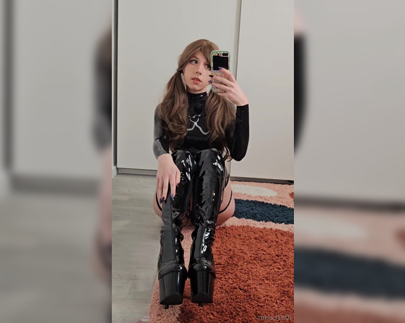 Miss Lilith aka miss.l1lith - 01-02-2025 OnlyFans Video - Come here, make your miss happy