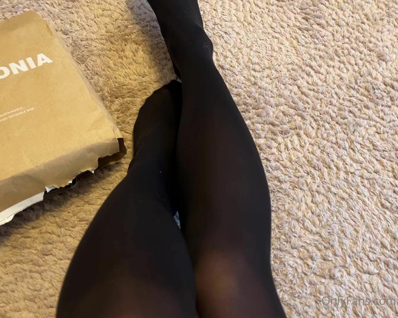 Lady_Katarzyna aka lady_katarzyna - 11-28-2023 OnlyFans Video - Pantyhose of the day  Calzedonia unboxing