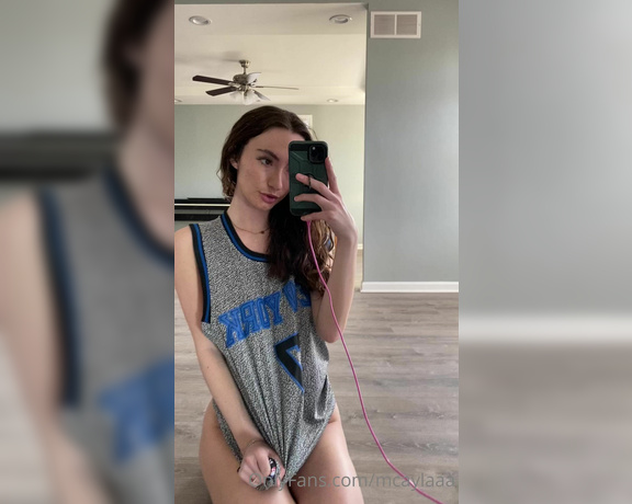 Cayla Bri aka caylabri - 03-28-2021 OnlyFans Video - You see me like this wyd