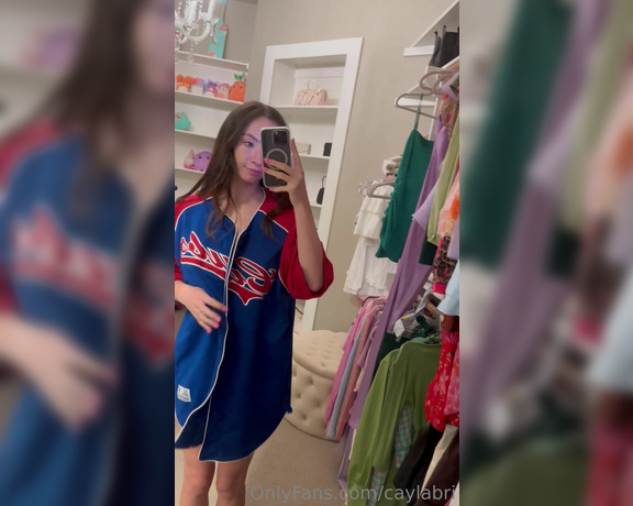 Cayla Bri aka caylabri - 08-06-2023 OnlyFans Video - Happy sports Sunday Any cubs fans