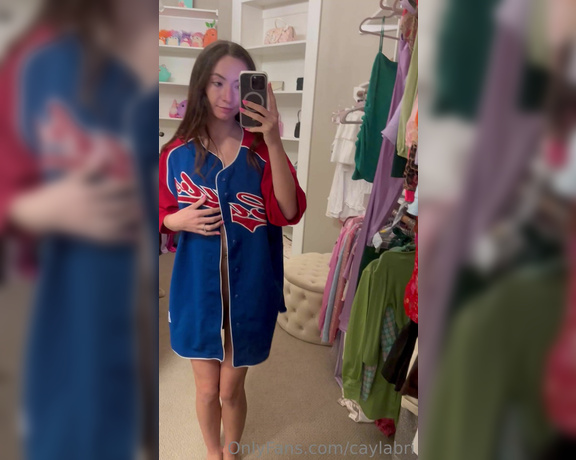 Cayla Bri aka caylabri - 08-06-2023 OnlyFans Video - Happy sports Sunday Any cubs fans