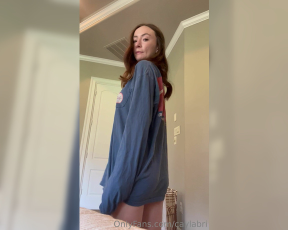 Cayla Bri aka caylabri - 08-28-2023 OnlyFans Video - I love wearing big y shirts with nothing under