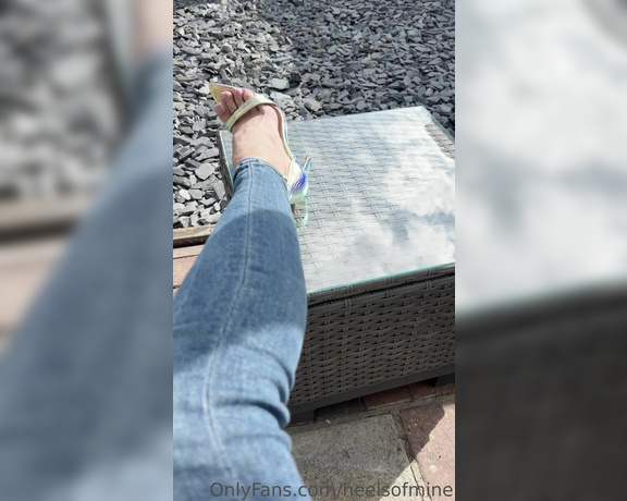 Heels of mine aka heelsofmine - 04-06-2023 OnlyFans Video - Jeans and holographic heels