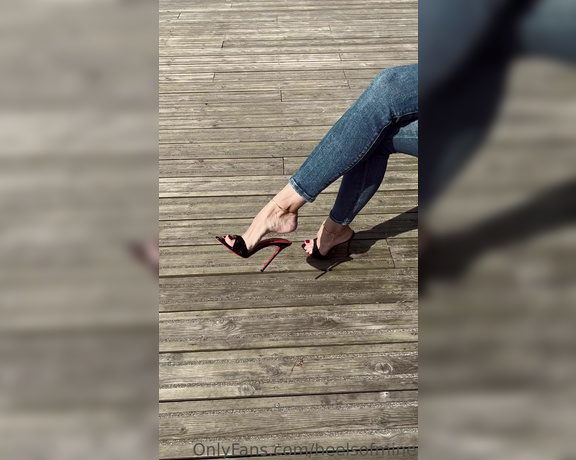 Heels of mine aka heelsofmine - 04-23-2023 OnlyFans Video - Short clip of dangling in publicwould you like to see longer clip