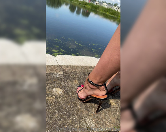 Heels of mine aka heelsofmine - 07-02-2023 OnlyFans Video - Would you like to take a walk with me